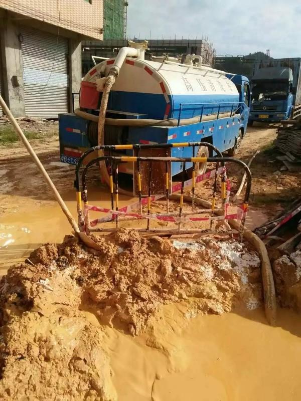 乌恰工地淤泥清淤